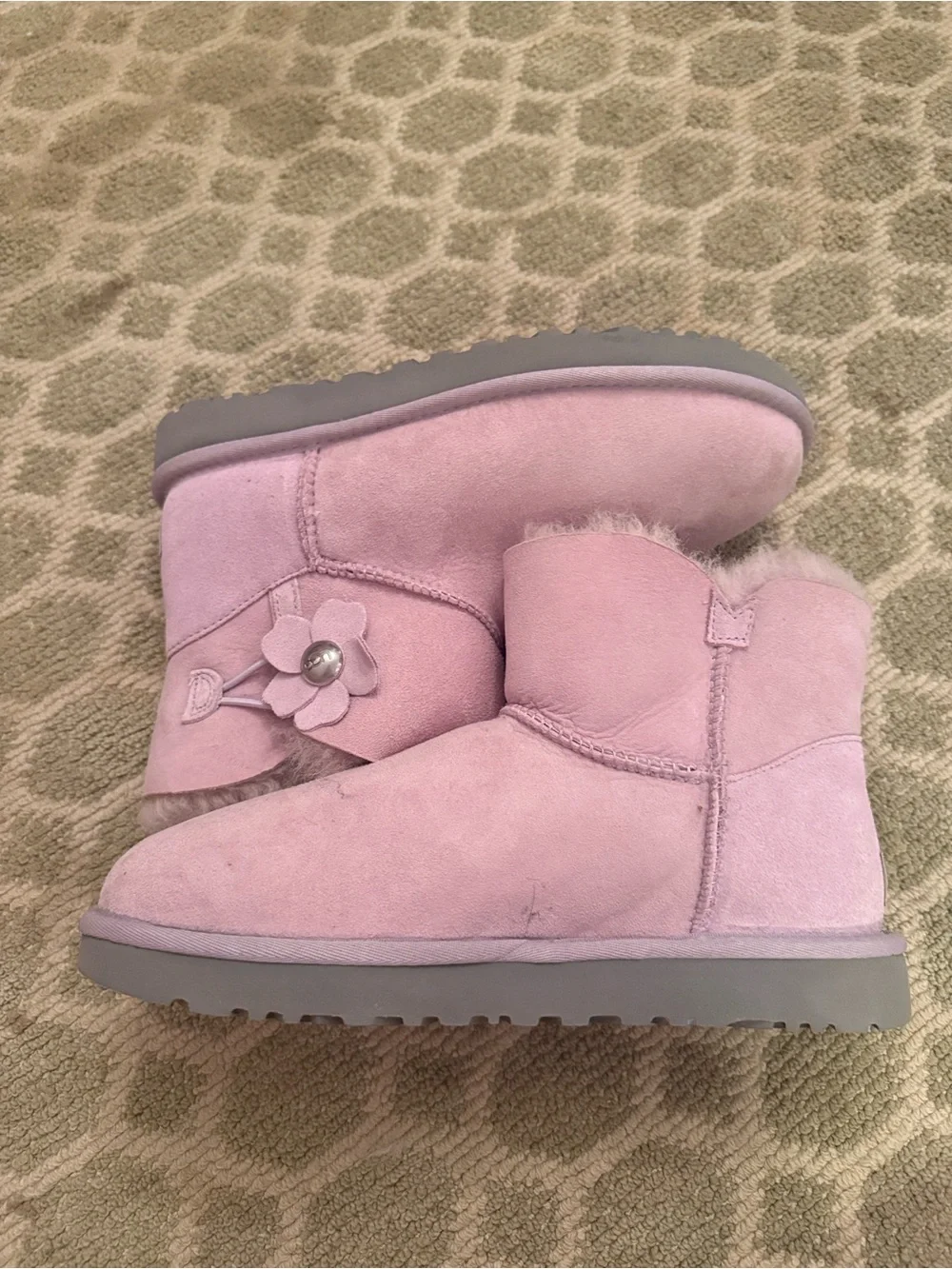 UGG suede shearling classic